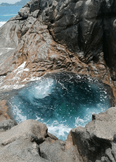 Ros Sodyer rock pool