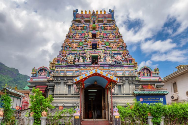 Arul Mihu Navasakthi Vinayagar Temple