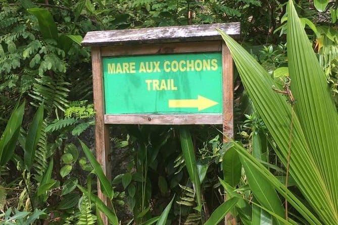Explore Mare Aux Cochons Trail